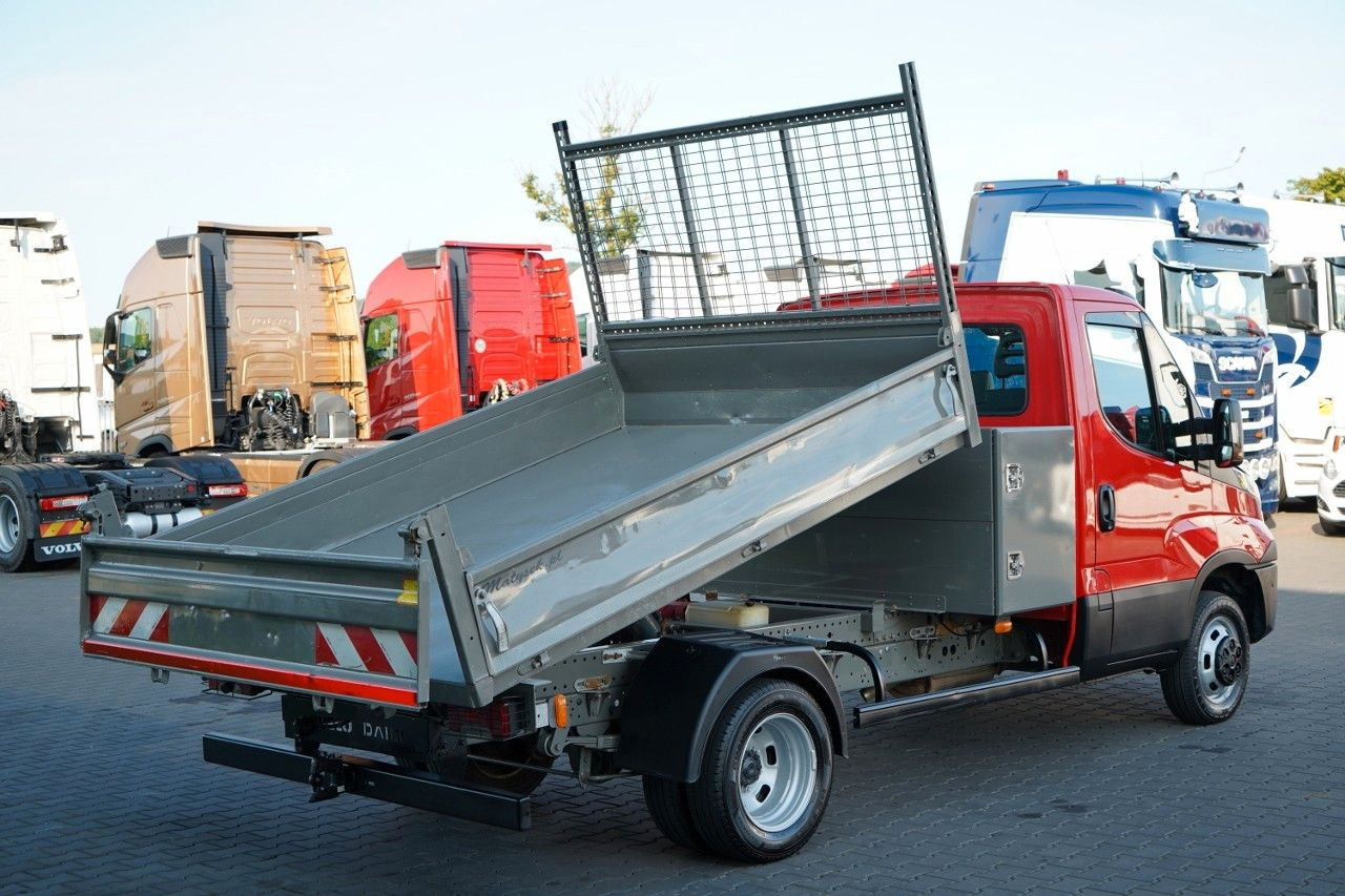 Iveco DAILY 35C12D / - Komercauto pašizgāzējs: foto 5 Iveco DAILY 35C12D / - Komercauto pašizgāzējs: foto 5