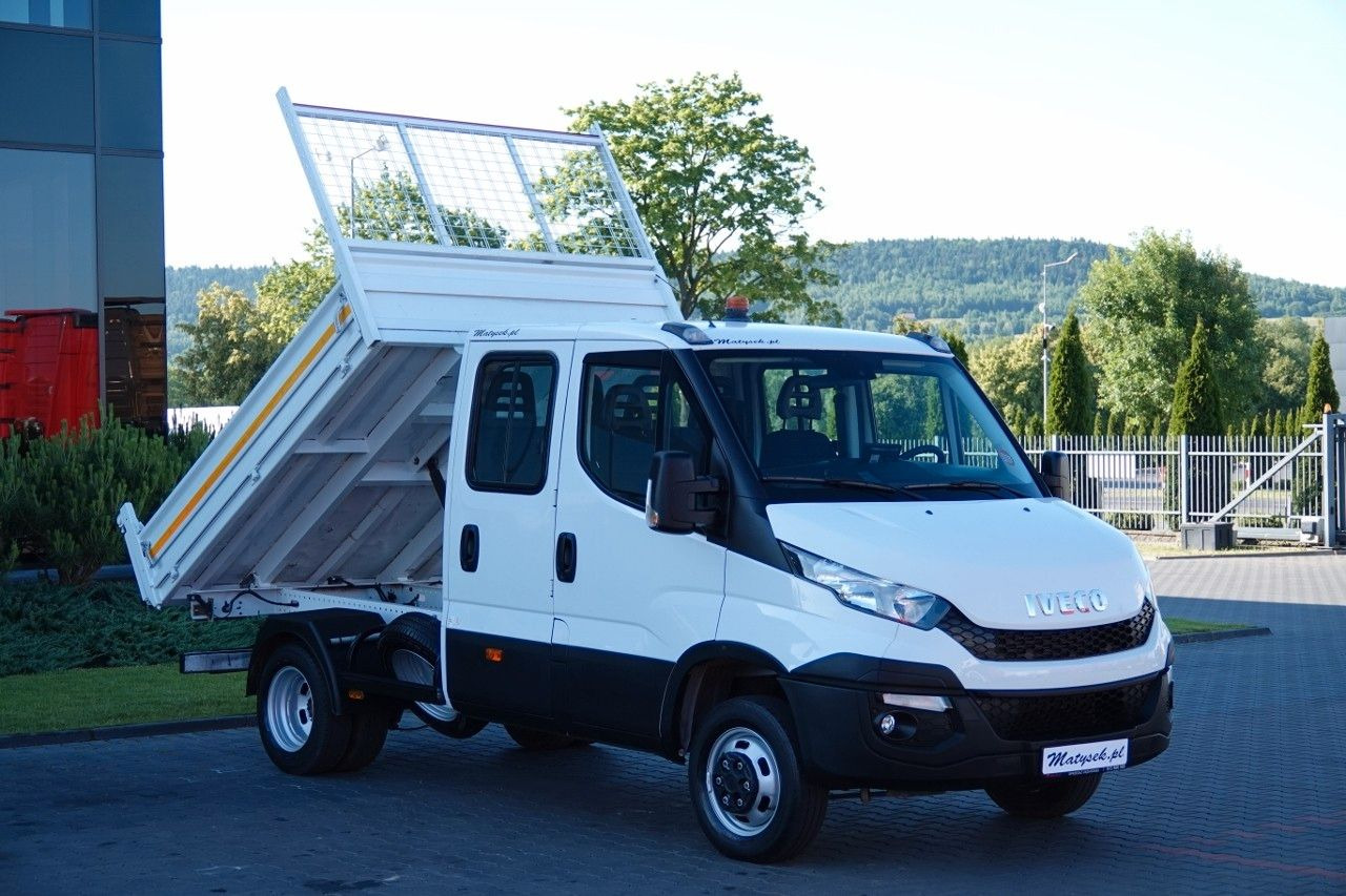 Iveco DAILY 35C16D - Komercauto pašizgāzējs, Kravas-pasažieru furgons: foto 1 Iveco DAILY 35C16D - Komercauto pašizgāzējs, Kravas-pasažieru furgons: foto 1