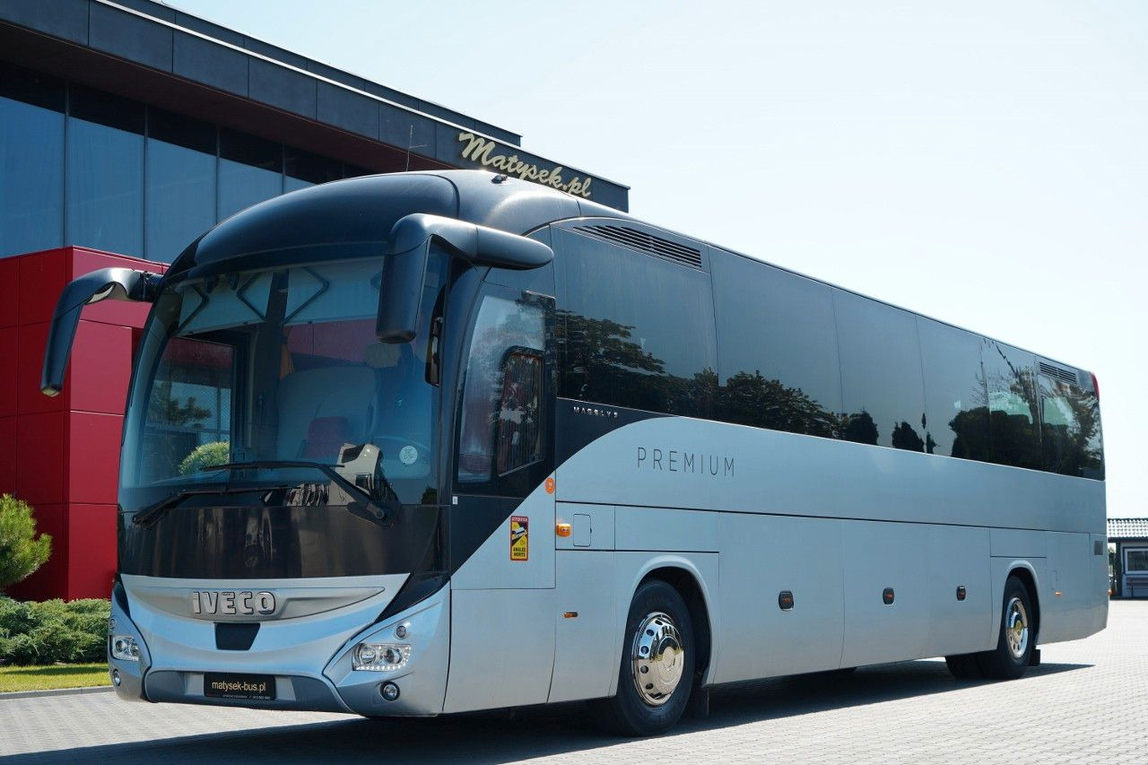 Iveco MAGELYS / EURO 6 / SUPER STAN / TURYSTYCZNY / MA - Piepilsētas autobuss: foto 1 Iveco MAGELYS / EURO 6 / SUPER STAN / TURYSTYCZNY / MA - Piepilsētas autobuss: foto 1