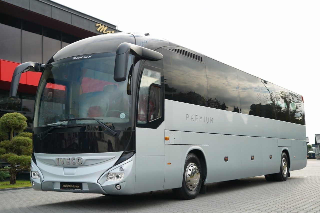 Iveco MAGELYS / EURO 6 / SUPER STAN / TURYSTYCZNY / MA - Piepilsētas autobuss: foto 1 Iveco MAGELYS / EURO 6 / SUPER STAN / TURYSTYCZNY / MA - Piepilsētas autobuss: foto 1