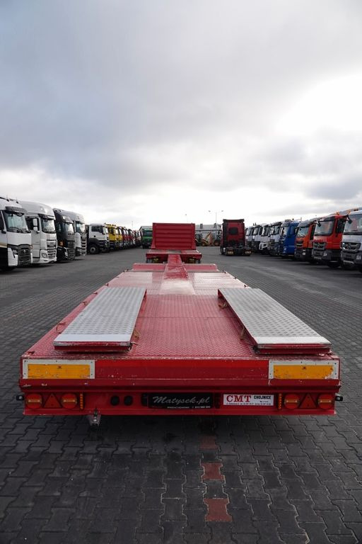 Kässbohrer NSP-24 / NACZEPA LAWETA / NISKOPODWOZIE / ROZCIĄ - Puspiekabe zema profila platforma: foto 4 Kässbohrer NSP-24 / NACZEPA LAWETA / NISKOPODWOZIE / ROZCIĄ - Puspiekabe zema profila platforma: foto 4