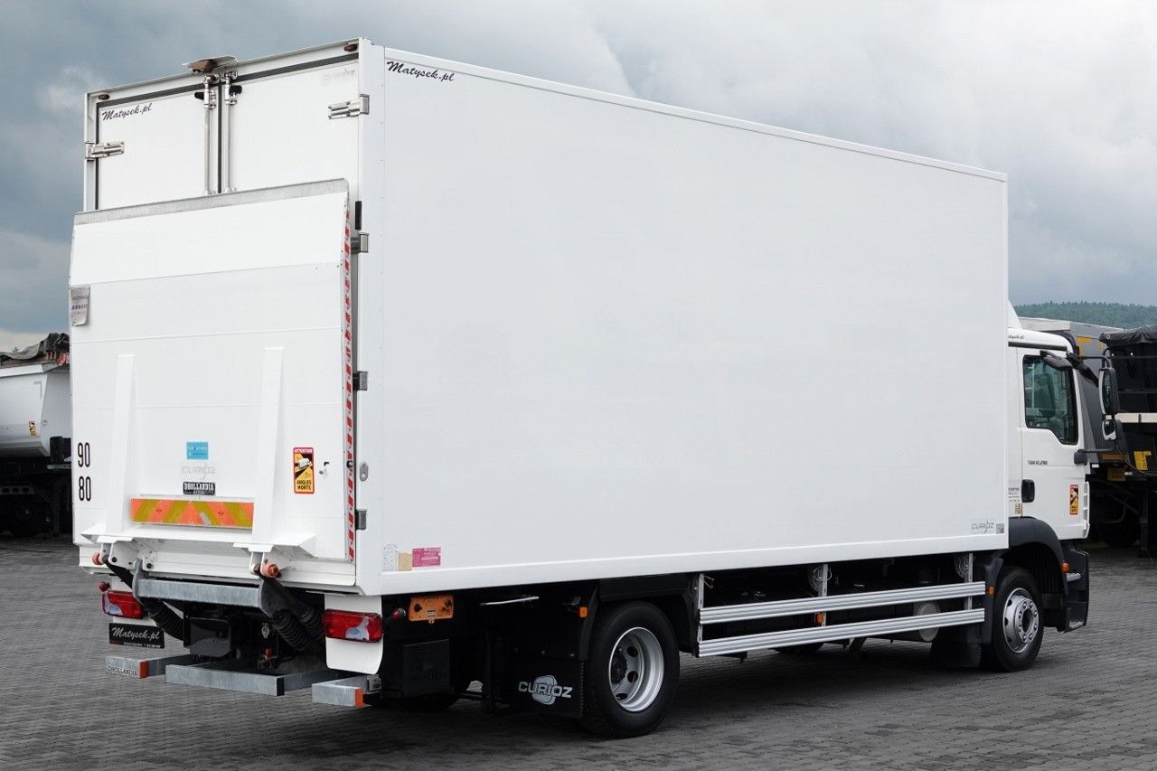 MAN TGM 12.290 / 4x2 / CHŁODNIA 6,5 M / AGREGAT - Kravas automašīna refrižerators: foto 3 MAN TGM 12.290 / 4x2 / CHŁODNIA 6,5 M / AGREGAT - Kravas automašīna refrižerators: foto 3