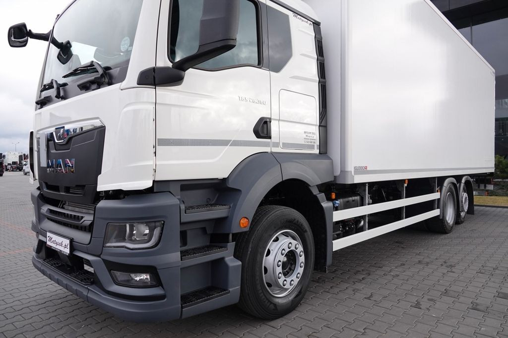 MAN TGS 26.360 / 6x2 / CHŁODNIA -8,2 M / SUPRA 850MT - Kravas automašīna refrižerators: foto 3 MAN TGS 26.360 / 6x2 / CHŁODNIA -8,2 M / SUPRA 850MT - Kravas automašīna refrižerators: foto 3