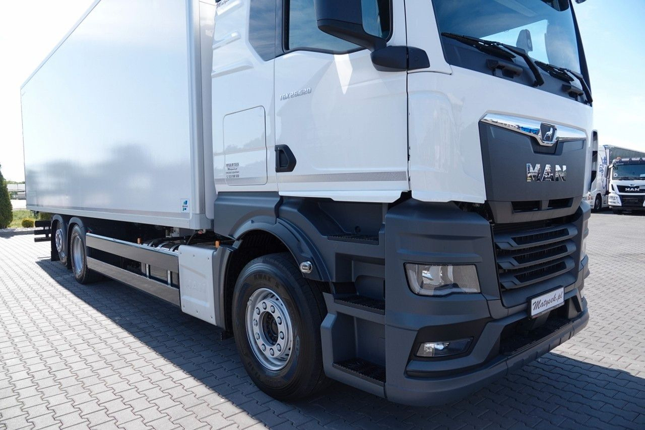 MAN TGX 26.520 / 6x2 / CHŁODNIA -8,6 M / AGREGAT THE - Kravas automašīna ar slēgto virsbūvi: foto 5 MAN TGX 26.520 / 6x2 / CHŁODNIA -8,6 M / AGREGAT THE - Kravas automašīna ar slēgto virsbūvi: foto 5