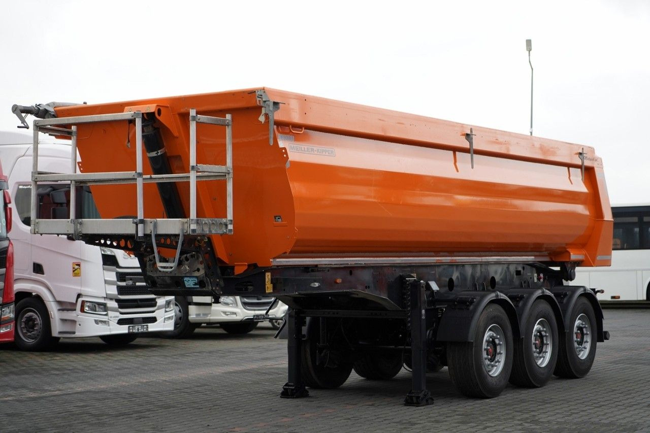 Meiller KIPPER WYWROTKA 26 m3 / STALOWA / RYNNA WANNA - Puspiekabe pašizgāzējs: foto 2 Meiller KIPPER WYWROTKA 26 m3 / STALOWA / RYNNA WANNA - Puspiekabe pašizgāzējs: foto 2