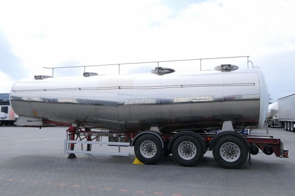 Menci ETA / FOOD LIQUID TANK TRAILER/32000 L/ 4 CHAMBE - Puspiekabe cisterna: foto 3 Menci ETA / FOOD LIQUID TANK TRAILER/32000 L/ 4 CHAMBE - Puspiekabe cisterna: foto 3