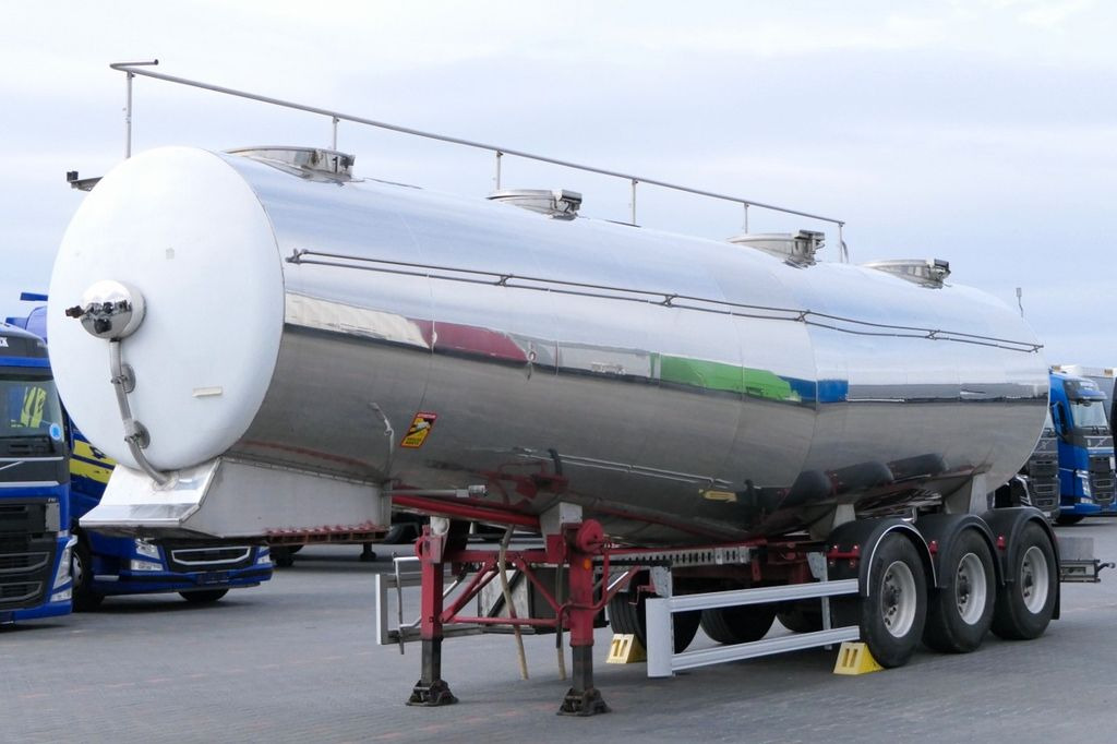 Menci ETA / FOOD LIQUID TANK TRAILER/32000 L/ 4 CHAMBE - Puspiekabe cisterna: foto 1 Menci ETA / FOOD LIQUID TANK TRAILER/32000 L/ 4 CHAMBE - Puspiekabe cisterna: foto 1