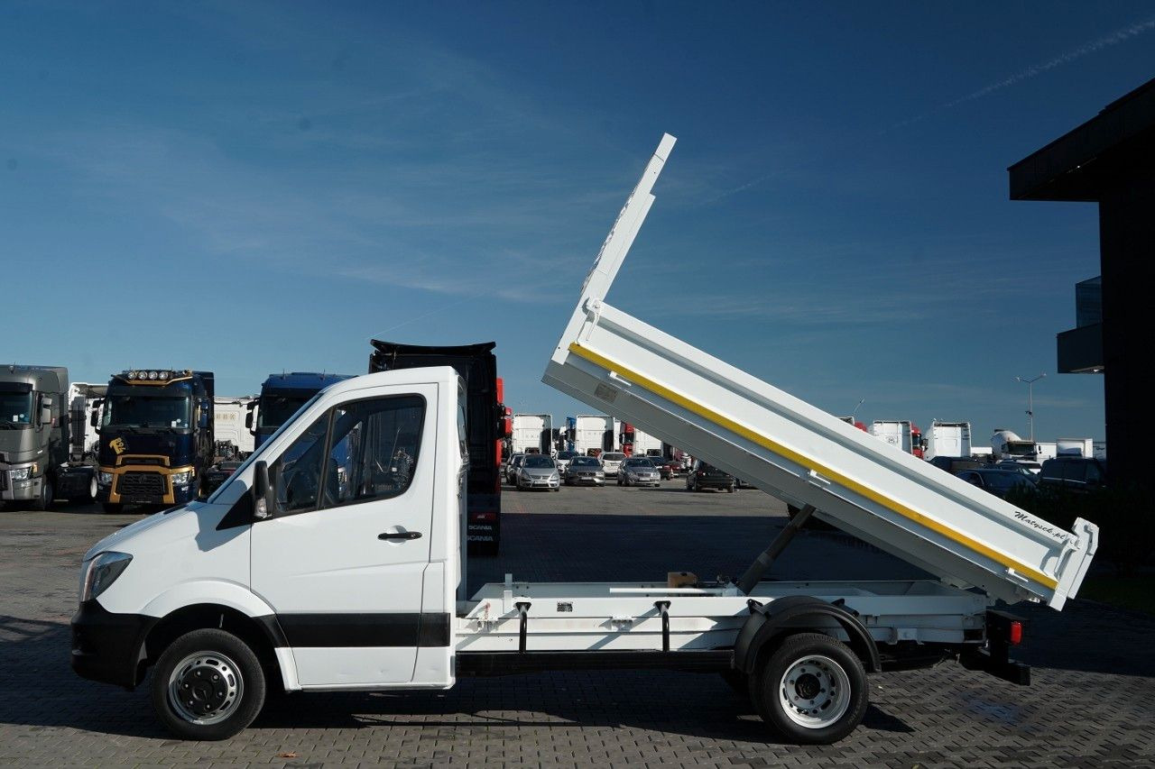 Mercedes-Benz SPRINTER / WYWROTKA - 3,5M / BLIŹNIAK / MANUAL / - Komercauto pašizgāzējs: foto 3 Mercedes-Benz SPRINTER / WYWROTKA - 3,5M / BLIŹNIAK / MANUAL / - Komercauto pašizgāzējs: foto 3