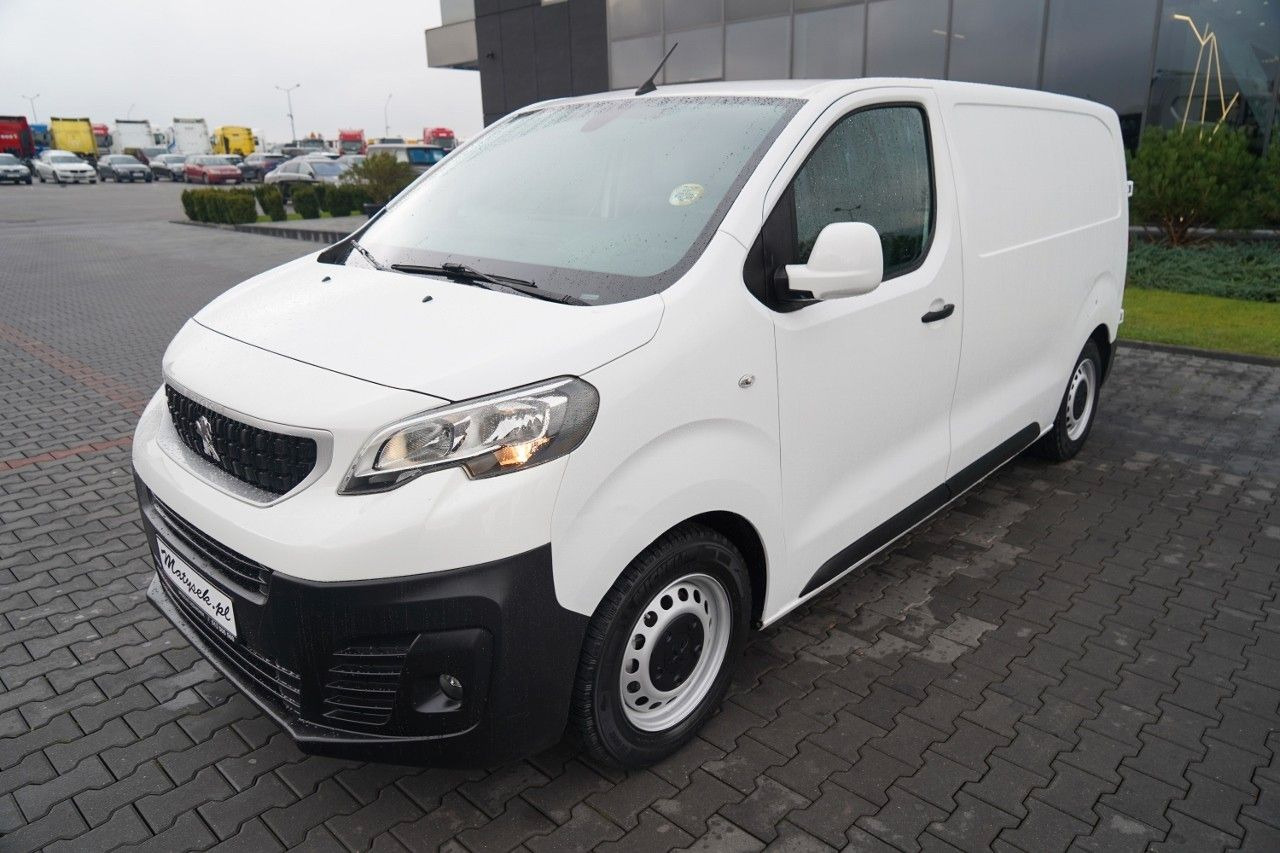 Peugeot EXPERT / BLASZAK / FURGON / MANUAL - Mazs furgons: foto 2 Peugeot EXPERT / BLASZAK / FURGON / MANUAL - Mazs furgons: foto 2