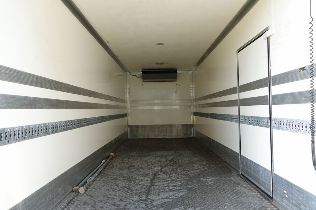 Kravas automašīna refrižerators Renault D 250 / CHŁODNIA - 6,7 m / THERMO KING T 600R /: foto 10