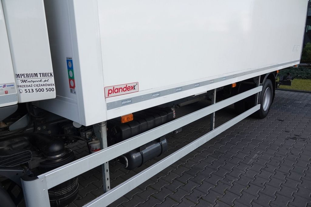 Kravas automašīna refrižerators Renault D 250 / CHŁODNIA - 6,7 m / THERMO KING T 600R /: foto 7