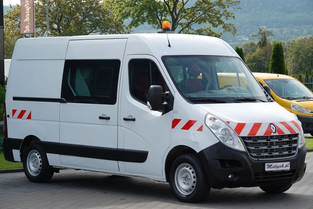 Renault MASTER / 6 osób / MANUAL / L2 H2 / 3,5 TONY / SP - Kravas-pasažieru furgons: foto 2 Renault MASTER / 6 osób / MANUAL / L2 H2 / 3,5 TONY / SP - Kravas-pasažieru furgons: foto 2