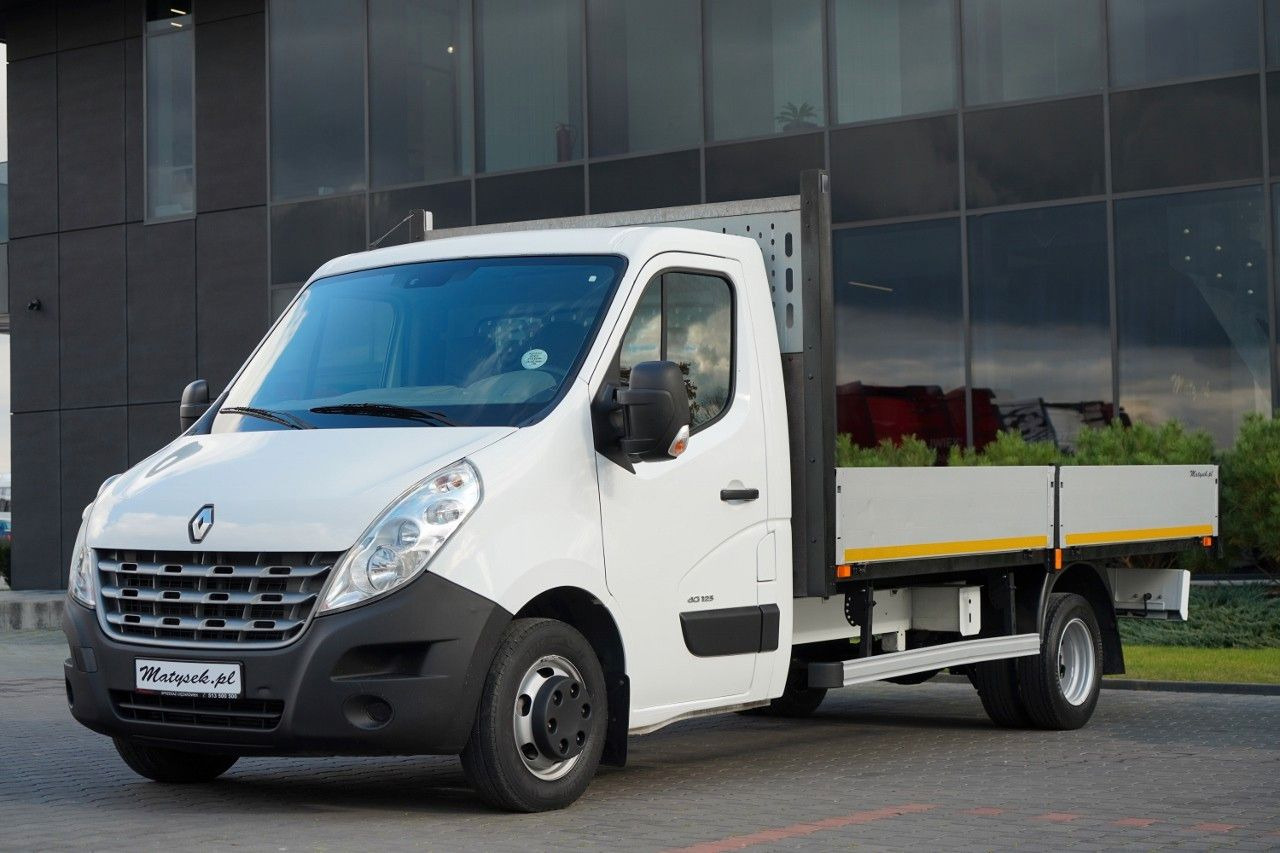 Renault MASTER / SKRZYNIOWY 4.5m / MANUAL / BLIŹNIAK - Furgons ar slēgtā virsbūve: foto 1 Renault MASTER / SKRZYNIOWY 4.5m / MANUAL / BLIŹNIAK - Furgons ar slēgtā virsbūve: foto 1