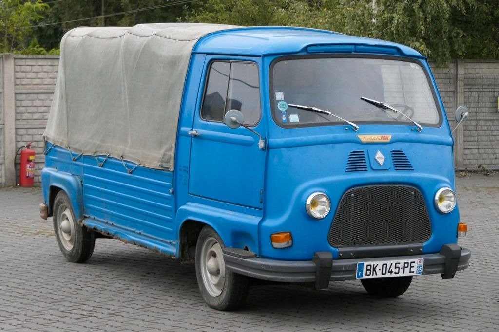 Renault R 21 ESTAFETTE 1000 / OLDTIMER Renault R 21 ESTAFETTE 1000 / OLDTIMER - Mikroautobuss, Pasažieru furgons: foto 2 Renault R 21 ESTAFETTE 1000 / OLDTIMER Renault R 21 ESTAFETTE 1000 / OLDTIMER - Mikroautobuss, Pasažieru furgons: foto 2