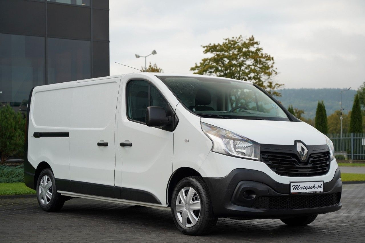Renault TRAFIC / BLASZAK / ZABUDOWA WARSZTATOWA / MANUA - Mazs furgons: foto 3 Renault TRAFIC / BLASZAK / ZABUDOWA WARSZTATOWA / MANUA - Mazs furgons: foto 3