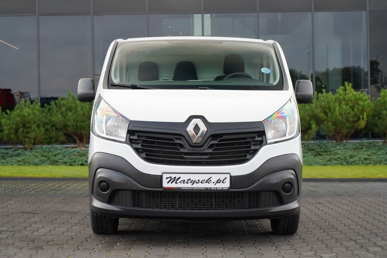 Renault TRAFIC / BLASZAK / ZABUDOWA WARSZTATOWA / MANUA - Mazs furgons: foto 5 Renault TRAFIC / BLASZAK / ZABUDOWA WARSZTATOWA / MANUA - Mazs furgons: foto 5