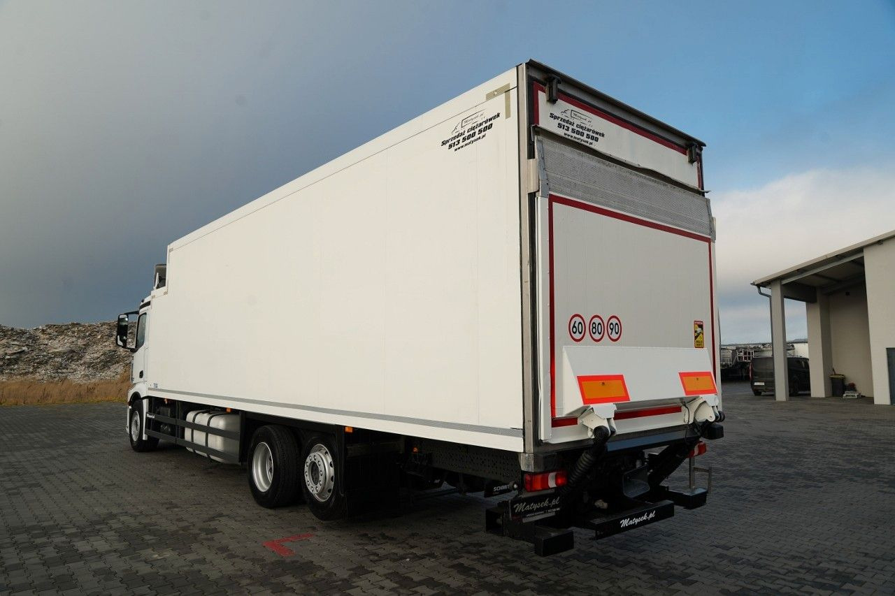 Scania ACTROS 2542 / 6X2 / CHŁODNIA / SOLÓWKA / AGREGAT - Kravas automašīna refrižerators: foto 3 Scania ACTROS 2542 / 6X2 / CHŁODNIA / SOLÓWKA / AGREGAT - Kravas automašīna refrižerators: foto 3