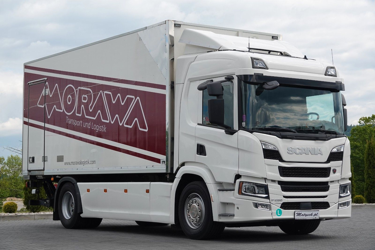 Scania P 280 / 4x2 / CHŁODNIA -6,2 M / AGREGAT FRIGO BL - Kravas automašīna ar slēgto virsbūvi: foto 4 Scania P 280 / 4x2 / CHŁODNIA -6,2 M / AGREGAT FRIGO BL - Kravas automašīna ar slēgto virsbūvi: foto 4