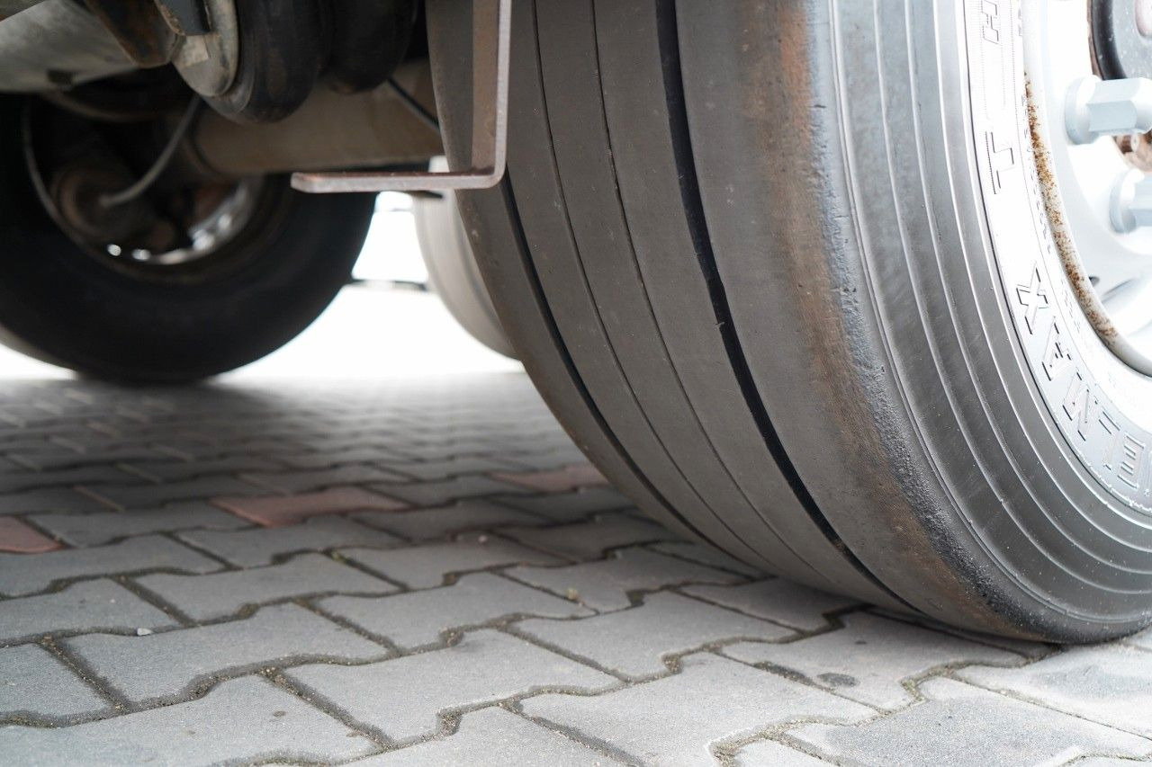 Schmitz Cargobull CHŁODNIA / THERMO KING SLX 300 / HAKÓWKA / HAKOW līzingu Schmitz Cargobull CHŁODNIA / THERMO KING SLX 300 / HAKÓWKA / HAKOW: foto 15 Schmitz Cargobull CHŁODNIA / THERMO KING SLX 300 / HAKÓWKA / HAKOW līzingu Schmitz Cargobull CHŁODNIA / THERMO KING SLX 300 / HAKÓWKA / HAKOW: foto 15