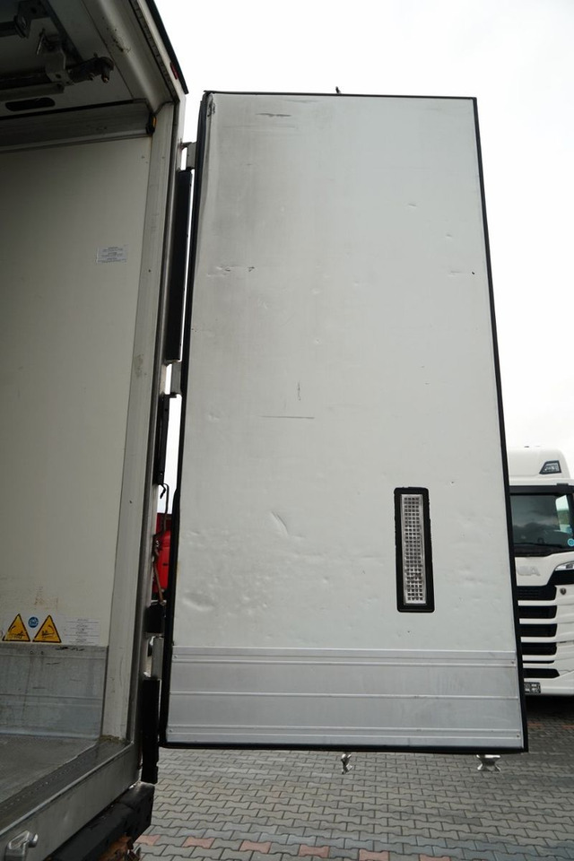 Schmitz Cargobull CHŁODNIA / THERMO KING SLX 300 / HAKÓWKA / HAKOW līzingu Schmitz Cargobull CHŁODNIA / THERMO KING SLX 300 / HAKÓWKA / HAKOW: foto 9 Schmitz Cargobull CHŁODNIA / THERMO KING SLX 300 / HAKÓWKA / HAKOW līzingu Schmitz Cargobull CHŁODNIA / THERMO KING SLX 300 / HAKÓWKA / HAKOW: foto 9