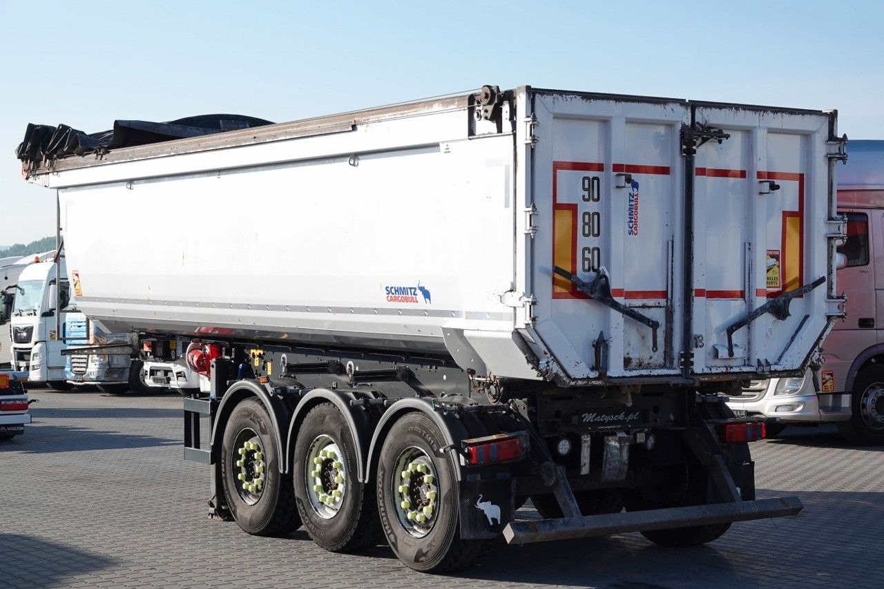 Schmitz Cargobull WYWROTKA 30 m3 / STALOWA / RYNNA WANNA HP / OŚ P - Puspiekabe pašizgāzējs: foto 4 Schmitz Cargobull WYWROTKA 30 m3 / STALOWA / RYNNA WANNA HP / OŚ P - Puspiekabe pašizgāzējs: foto 4