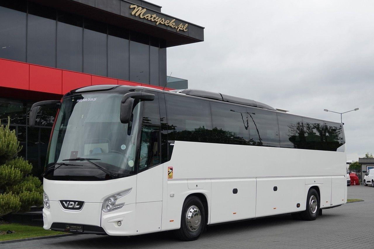 VDL BOVA FHD2 / EURO 6 / SPROWADZONY / 12. 2015 / TURYSTY - Starppilsētu autobuss: foto 2 VDL BOVA FHD2 / EURO 6 / SPROWADZONY / 12. 2015 / TURYSTY - Starppilsētu autobuss: foto 2