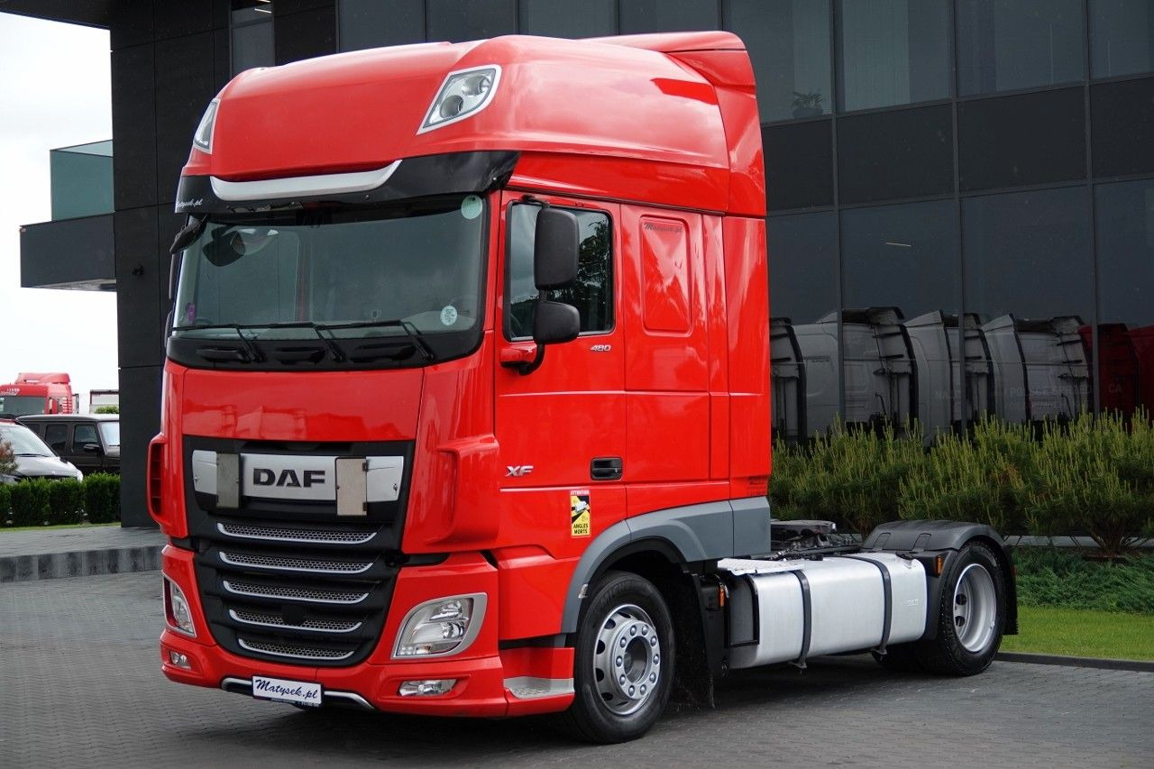 DAF XF 480 / LOW DECK / MEGA / 2021 / SSC / PO ZŁOTY - Vilcējs: foto 3 DAF XF 480 / LOW DECK / MEGA / 2021 / SSC / PO ZŁOTY - Vilcējs: foto 3