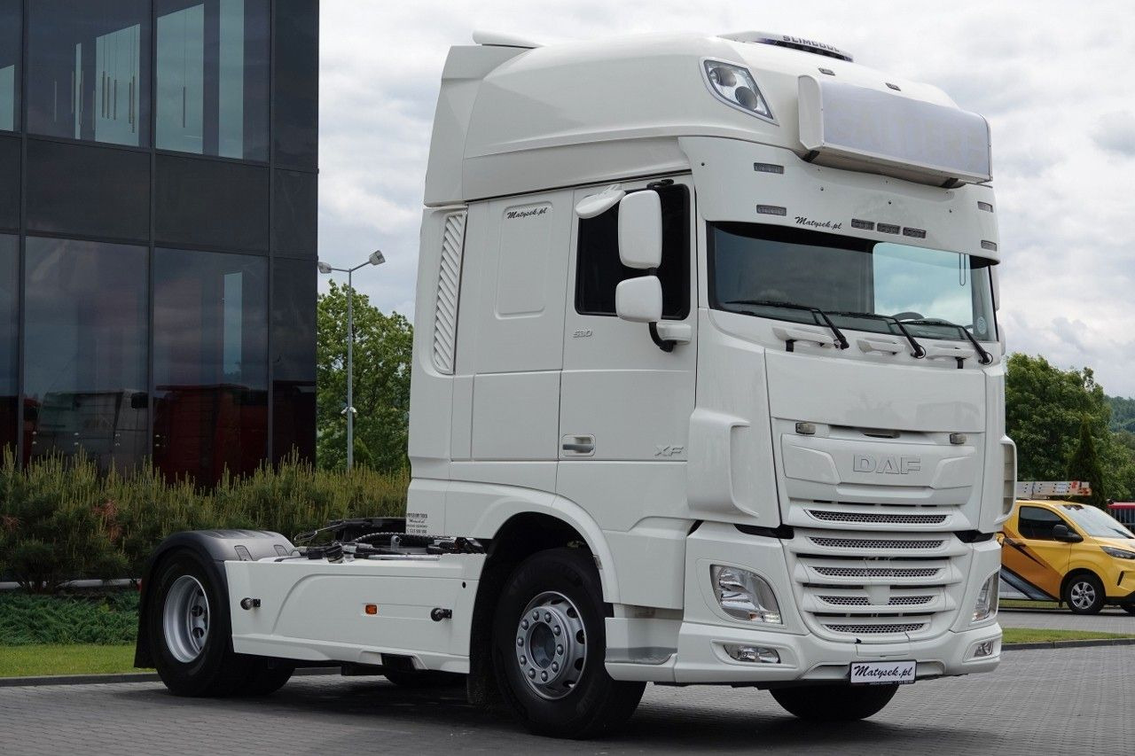DAF XF 530 / HYDRAULIKA / I-PARK COOL / SSC / PO KO - Vilcējs: foto 2 DAF XF 530 / HYDRAULIKA / I-PARK COOL / SSC / PO KO - Vilcējs: foto 2