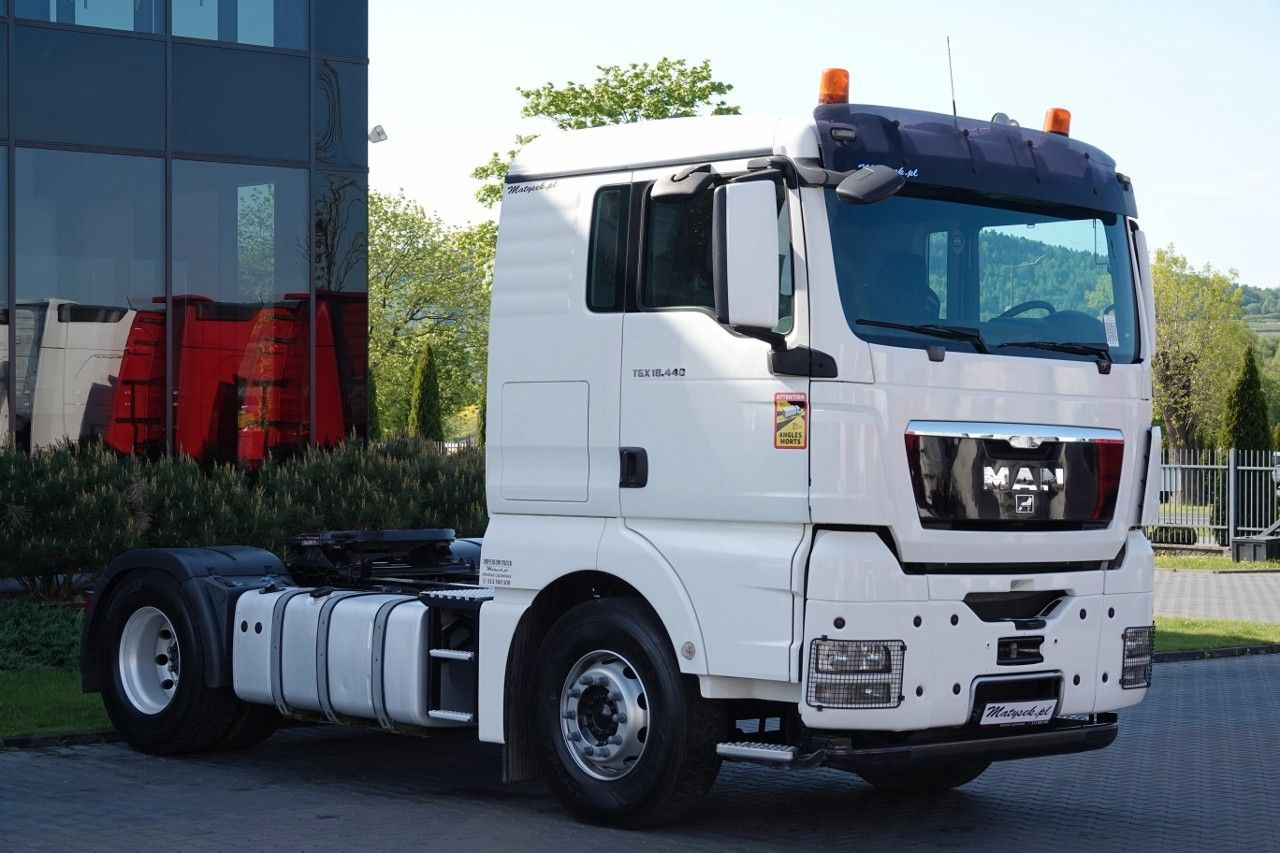 MAN TGX 18.440 / RETARDER / EURO 5 / EEV / NISKA KA MAN TGX 18.440 / RETARDER / EURO 5 / EEV / NISKA KA - Vilcējs: foto 2 MAN TGX 18.440 / RETARDER / EURO 5 / EEV / NISKA KA MAN TGX 18.440 / RETARDER / EURO 5 / EEV / NISKA KA - Vilcējs: foto 2