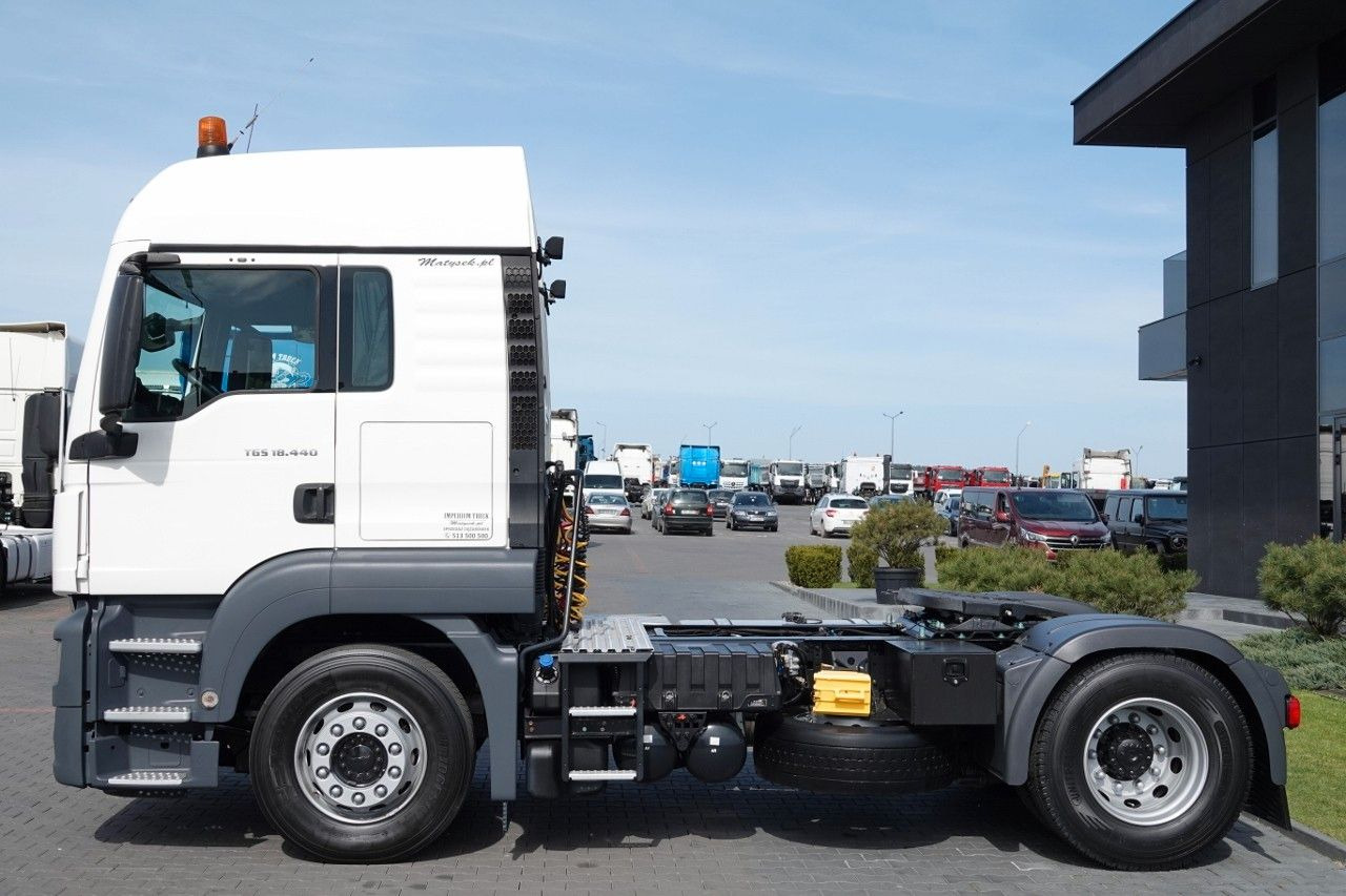 MAN TGX 18.440 / XLX / OPONY 100% / EURO 6 - Vilcējs: foto 3 MAN TGX 18.440 / XLX / OPONY 100% / EURO 6 - Vilcējs: foto 3