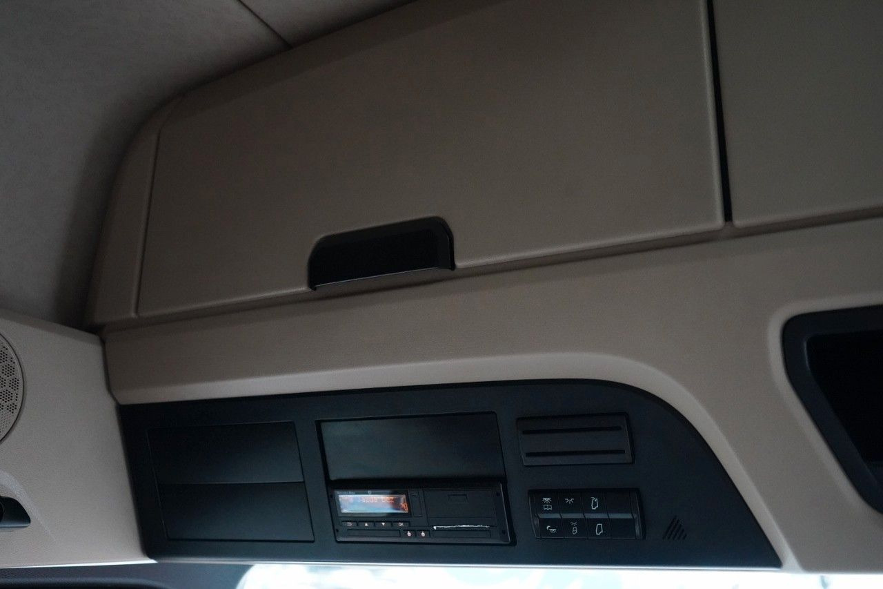 Mercedes-Benz ACTROS 1845 / BIG SPACE / 2020 līzingu Mercedes-Benz ACTROS 1845 / BIG SPACE / 2020: foto 34