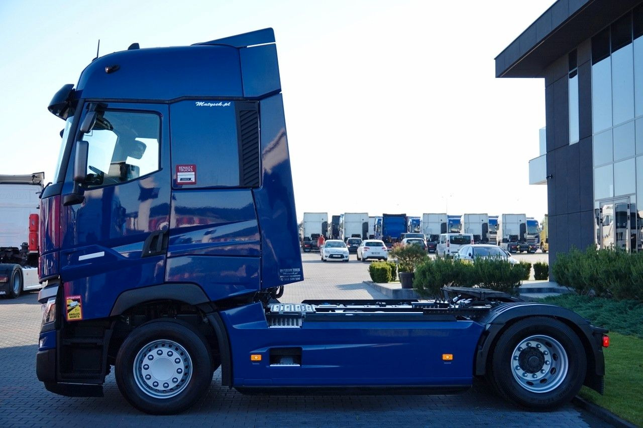 Renault T 520 / 13 L / RETARDER / I-PARK COOL / SKÓRY / Renault T 520 / 13 L / RETARDER / I-PARK COOL / SKÓRY / - Vilcējs: foto 3 Renault T 520 / 13 L / RETARDER / I-PARK COOL / SKÓRY / Renault T 520 / 13 L / RETARDER / I-PARK COOL / SKÓRY / - Vilcējs: foto 3