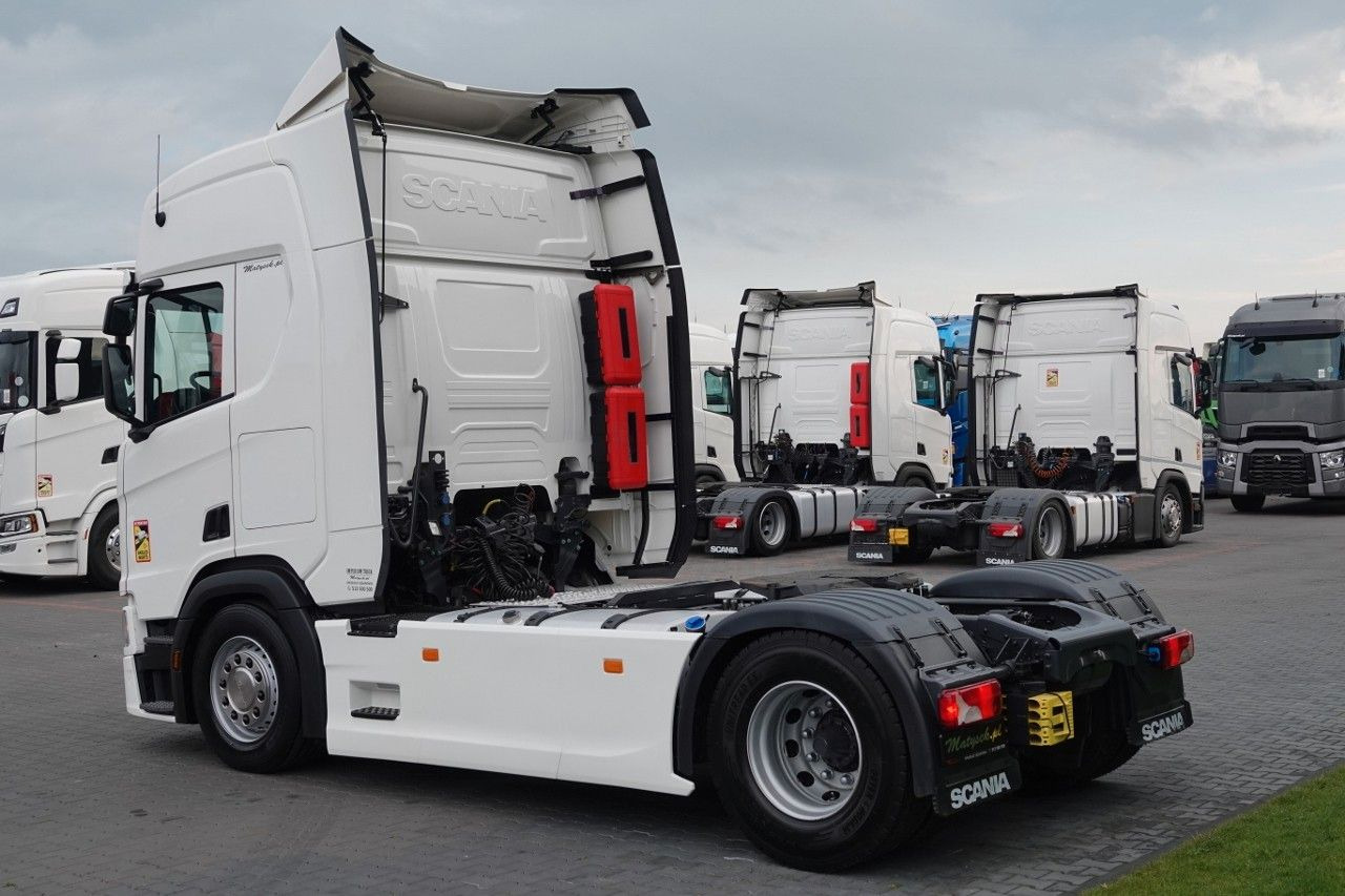 Scania R 450 / RETARDER / FULL AIRMATIC / OPONY 100% / - Vilcējs: foto 4 Scania R 450 / RETARDER / FULL AIRMATIC / OPONY 100% / - Vilcējs: foto 4
