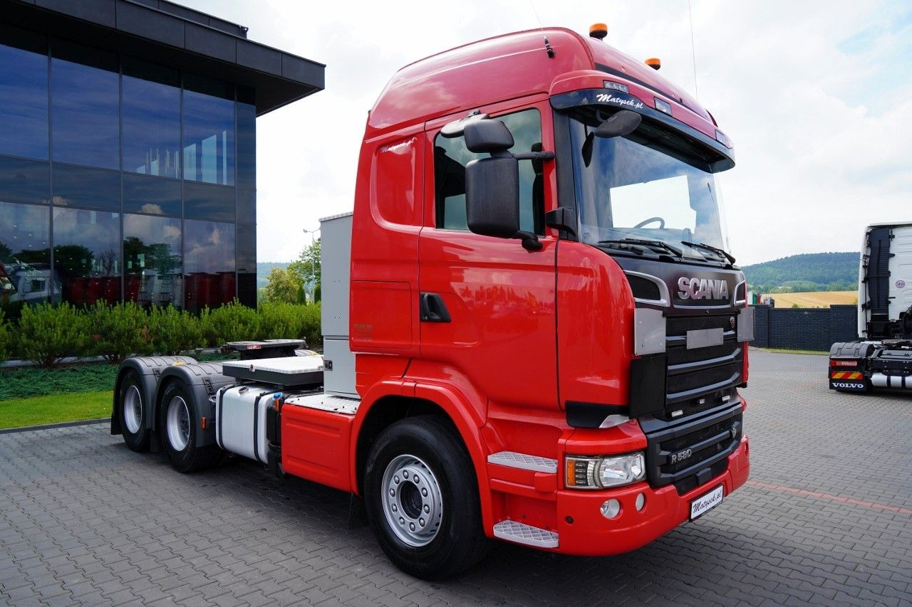 Scania R 580 / V8 / 6x4 / DMC: 150.000 KG / RETARDER / - Vilcējs: foto 2 Scania R 580 / V8 / 6x4 / DMC: 150.000 KG / RETARDER / - Vilcējs: foto 2