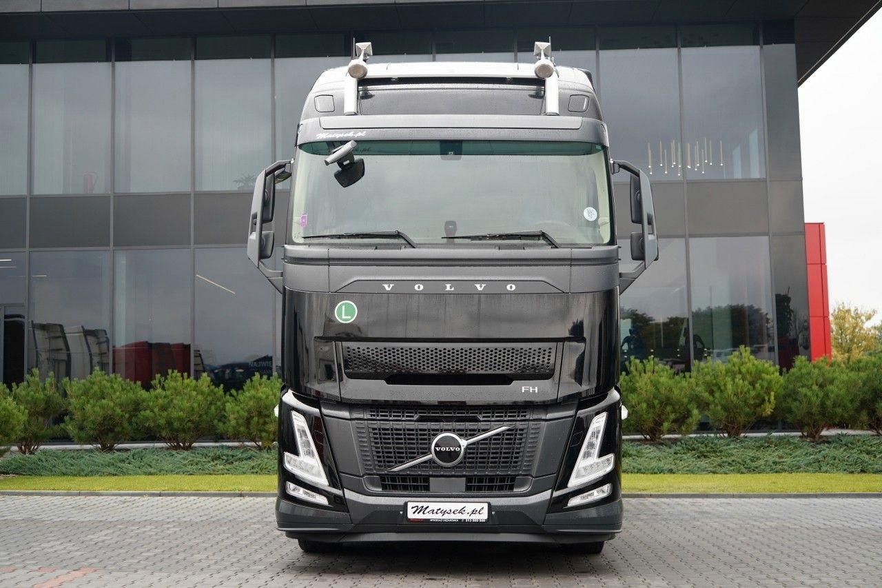 Volvo FH 500 / 2025 ROK / 88 TYS KM / XXL / I-SHIFT - Vilcējs: foto 4 Volvo FH 500 / 2025 ROK / 88 TYS KM / XXL / I-SHIFT - Vilcējs: foto 4