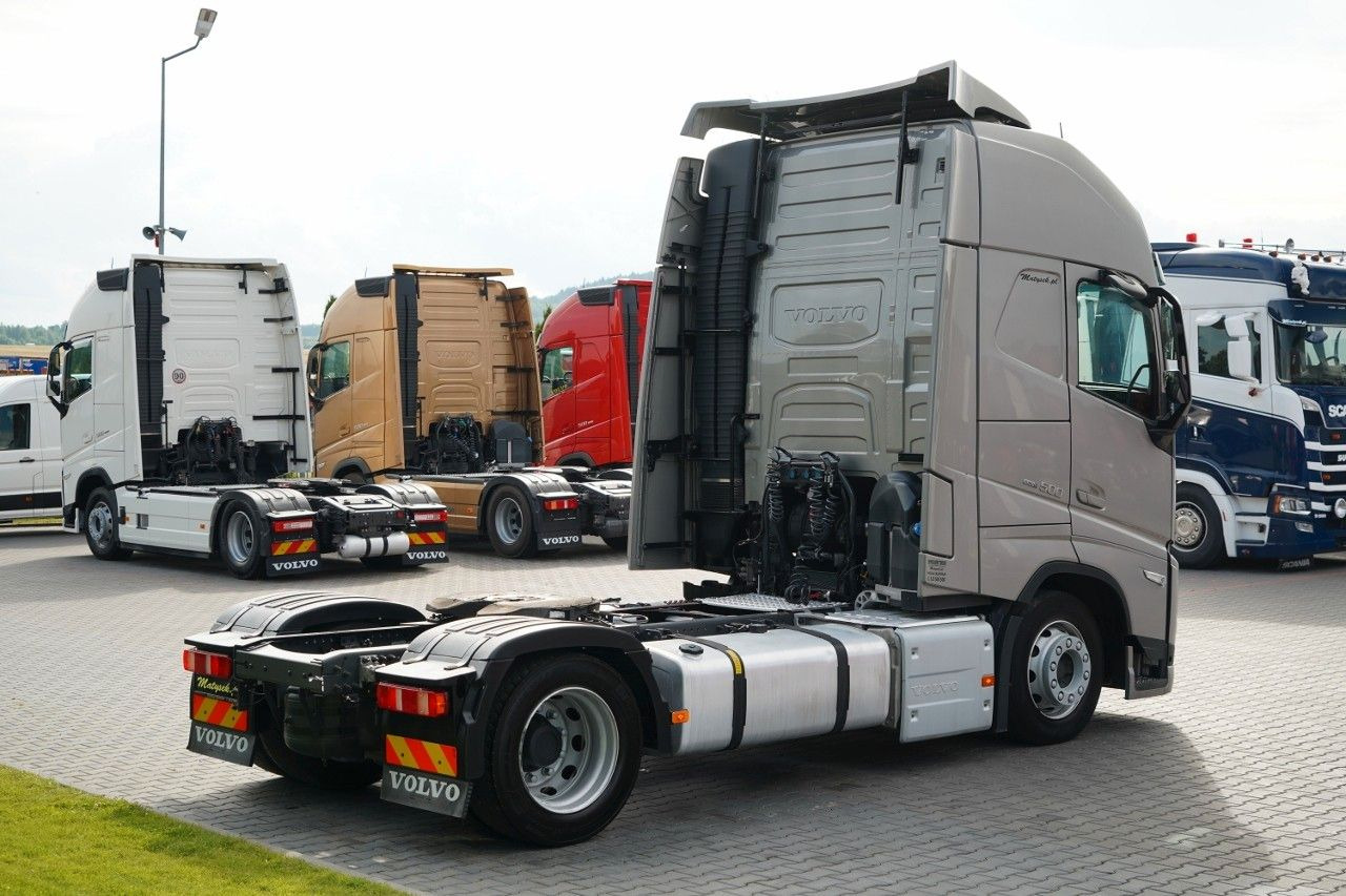 Volvo FH 500 / XXL / I-SAVE / LOWDECK / MEGA / I-PARK Volvo FH 500 / XXL / I-SAVE / LOWDECK / MEGA / I-PARK - Vilcējs: foto 5 Volvo FH 500 / XXL / I-SAVE / LOWDECK / MEGA / I-PARK Volvo FH 500 / XXL / I-SAVE / LOWDECK / MEGA / I-PARK - Vilcējs: foto 5