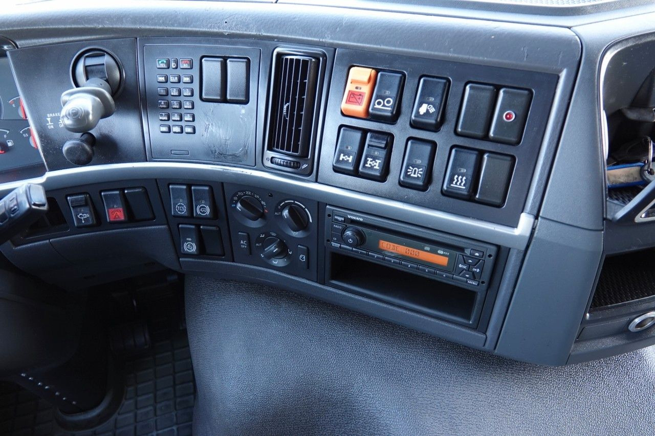 Vilcējs Volvo FM 450 / ADR / ALUFELGI / WAGA: 6900KG / EURO 5: foto 14