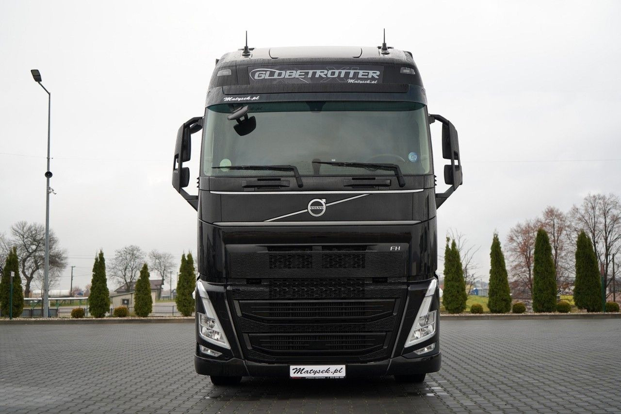 Volvo FH 460 / 6x2 / FIRANKA- 7,7 m / DACH PODNOSZONY - Kravas automašīna ar tentu: foto 2 Volvo FH 460 / 6x2 / FIRANKA- 7,7 m / DACH PODNOSZONY - Kravas automašīna ar tentu: foto 2