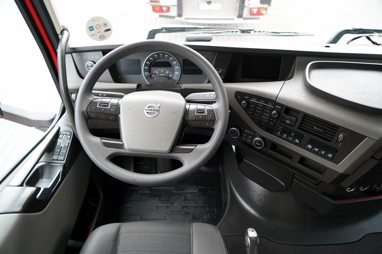 Kravas automašīna ar tentu Volvo FH 460 / I-SAVE / ZESTAW TANDEM 120 M3 / PRZEJAZ: foto 14