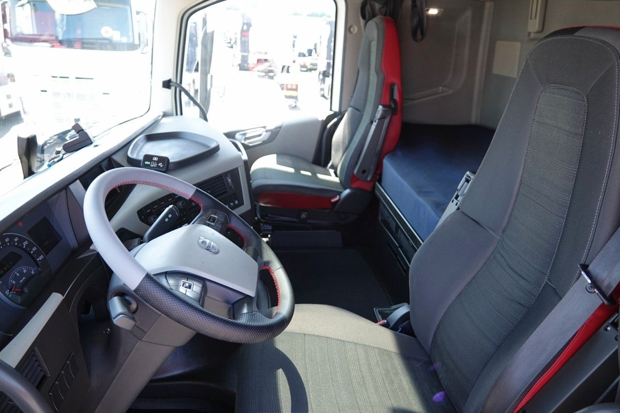 Volvo FH 460 / ZESTAW TANDEM / 120 M3 / FULL AIRMATIC līzingu Volvo FH 460 / ZESTAW TANDEM / 120 M3 / FULL AIRMATIC: foto 11