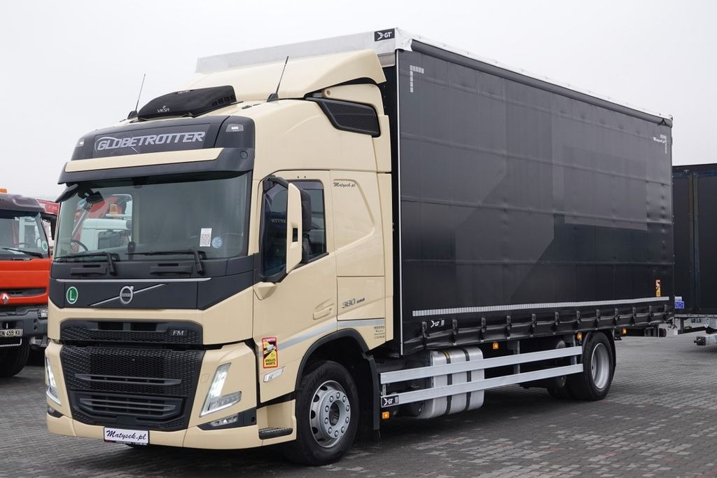 Volvo FM 380 / FIRANKA- 7,7 m / 60m3 / PODNOSZONY DACH - Kravas automašīna ar tentu: foto 2 Volvo FM 380 / FIRANKA- 7,7 m / 60m3 / PODNOSZONY DACH - Kravas automašīna ar tentu: foto 2