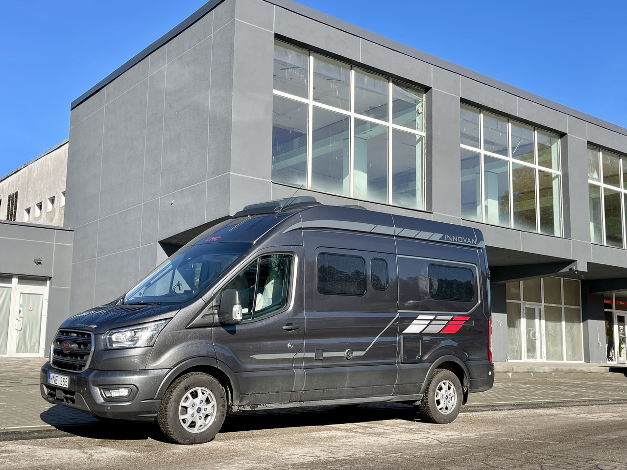 LCM Innovan 590 - Auto kemperis: foto 3 LCM Innovan 590 - Auto kemperis: foto 3