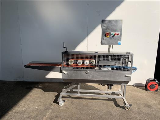 AFT Sandwich cutter - Maizes ceptuves aprīkojums: foto 1 AFT Sandwich cutter - Maizes ceptuves aprīkojums: foto 1