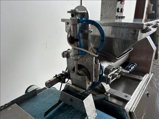 Aksar AFM-BFM Rasgulla Gulabjamun making machine - Maizes ceptuves aprīkojums: foto 5 Aksar AFM-BFM Rasgulla Gulabjamun making machine - Maizes ceptuves aprīkojums: foto 5