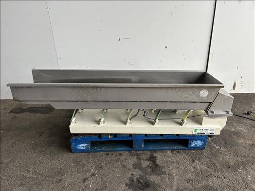 Cox and Plant Vibratory conveyor - Konveijers: foto 1 Cox and Plant Vibratory conveyor - Konveijers: foto 1