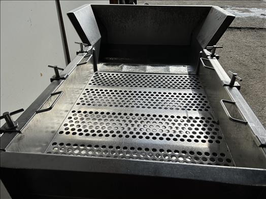Cox and Plant Vibratory conveyor - Konveijers: foto 4 Cox and Plant Vibratory conveyor - Konveijers: foto 4