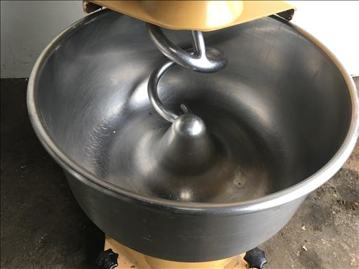 NNP 40L spiral mixer - Maizes ceptuves aprīkojums: foto 3 NNP 40L spiral mixer - Maizes ceptuves aprīkojums: foto 3