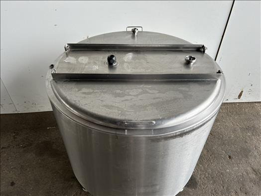 NNP Holding tank - Pārtikas iekārta: foto 2 NNP Holding tank - Pārtikas iekārta: foto 2