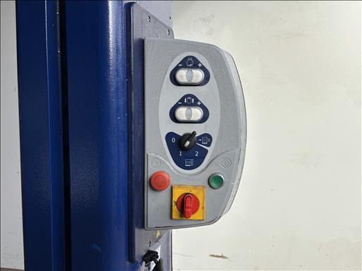 Robopac Ecoplat Base FRD Pallet wrapper - Iepakošanas mašīna: foto 4 Robopac Ecoplat Base FRD Pallet wrapper - Iepakošanas mašīna: foto 4