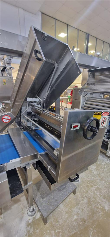 Rondo Laminazione pastry sheeting line - Maizes ceptuves aprīkojums: foto 4 Rondo Laminazione pastry sheeting line - Maizes ceptuves aprīkojums: foto 4